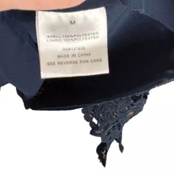 Romeo & Juliet Couture, Rich Navy, Floral Cut-Lace,Unique Design, EUC, Size S - Picture 8 of 14